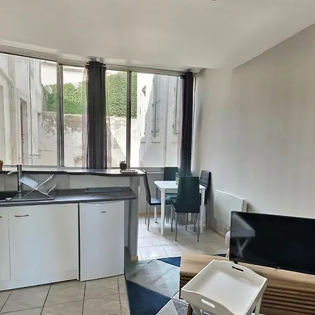 Appartement Des Au Calme Dans Un Immeuble Historique