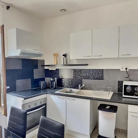 Des Au Calme Dans Un Immeuble Historique Appartement *